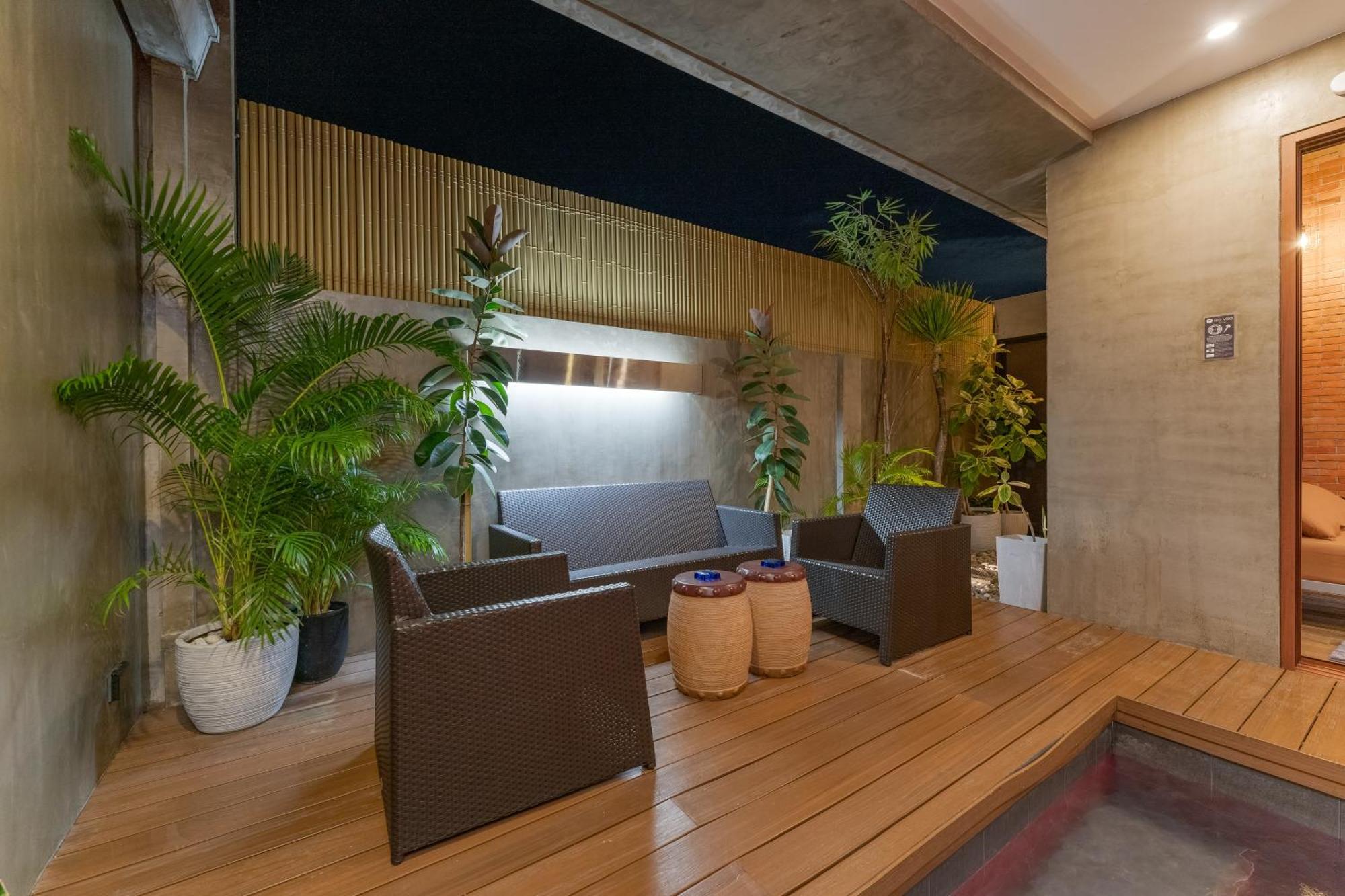 Isla Villa 1 Amazing Waterfall Pool House Near Beach, Bars & Restaurants Lapu-Lapu City Dış mekan fotoğraf